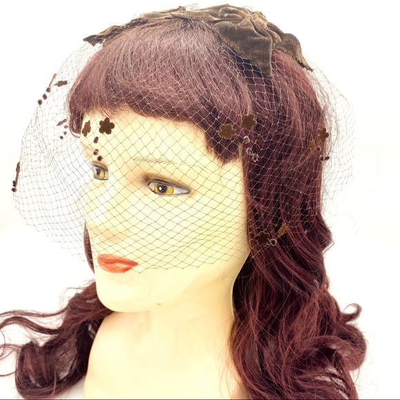 Vintage 1950s Brown Velvet Bow Whimsey Fascinator main image 6